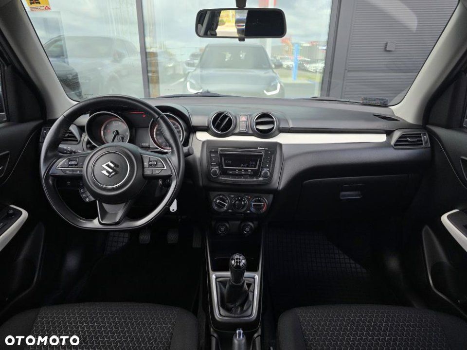 Suzuki Swift - 28