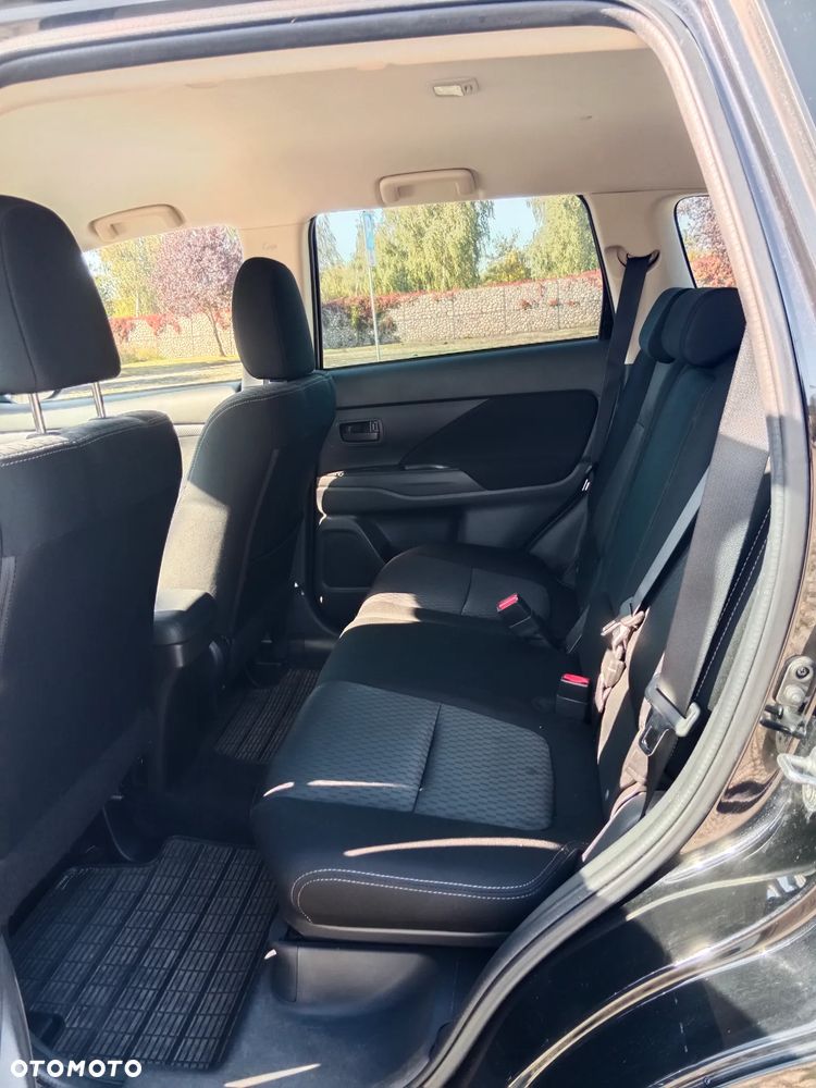 Mitsubishi Outlander 2.0 City Style 2WD - 10