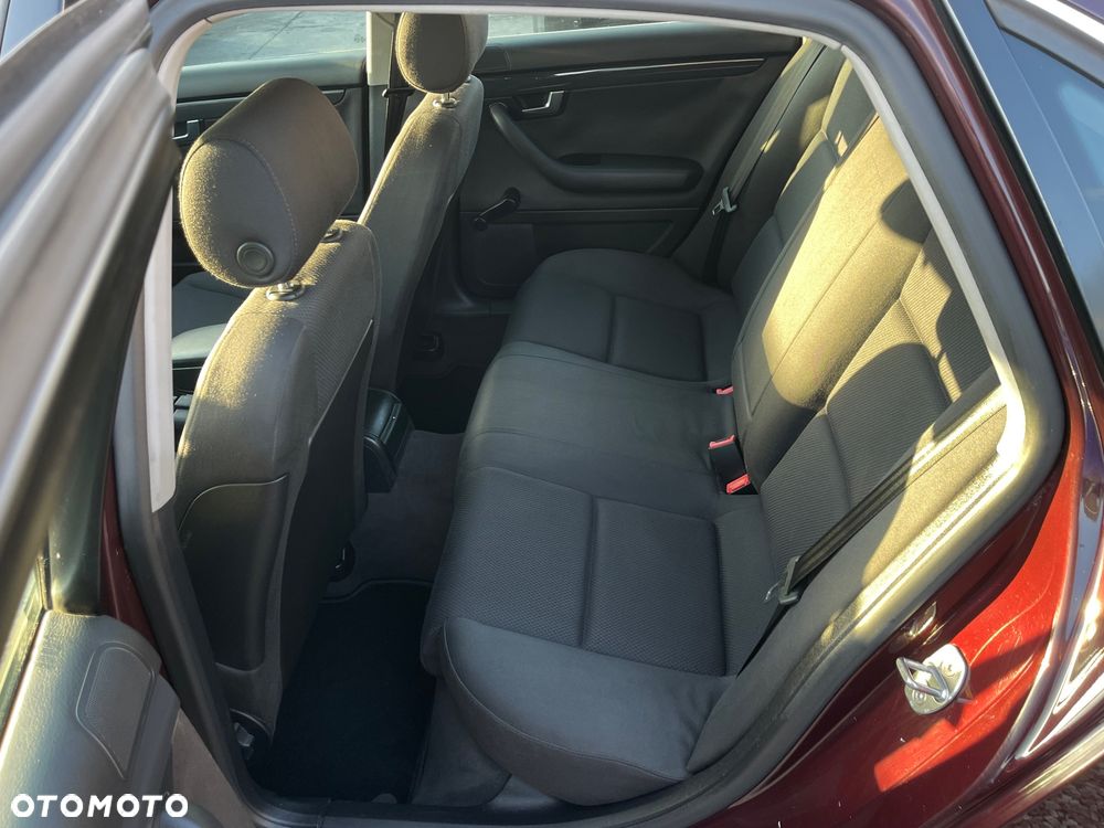 Audi A4 Limousine 1.8T - 17