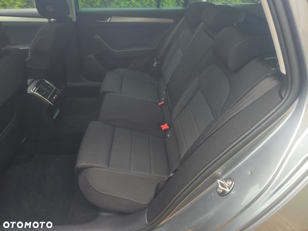 Skoda Superb 1.5 TSI ACT Style DSG - 34