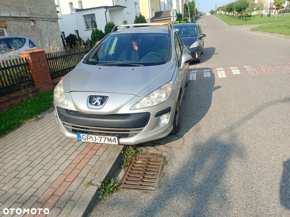 Peugeot 308 1.6 HDi Premium - 2