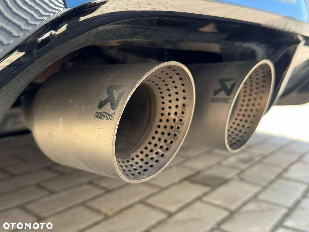 Volkswagen Golf 2.0 TSI 4Motion R DSG - 27