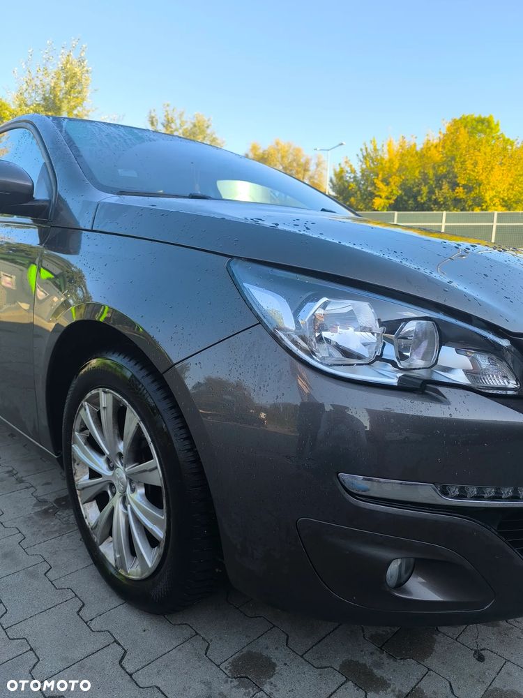 Peugeot 308 2015 photo 4
