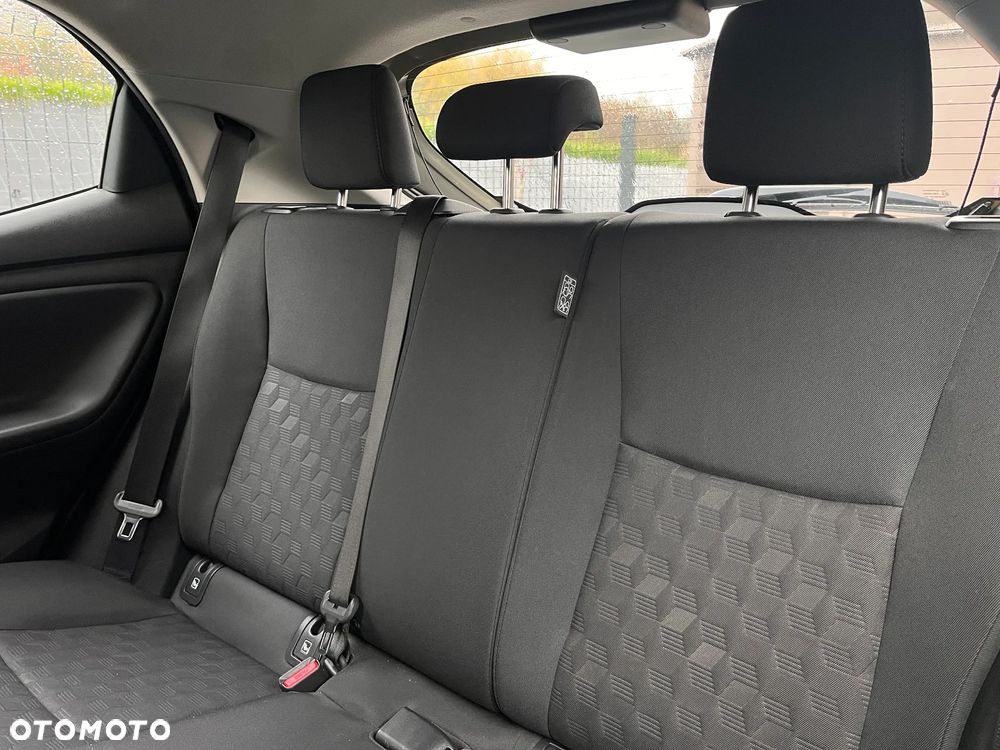 Toyota Yaris 1.5 Comfort - 13