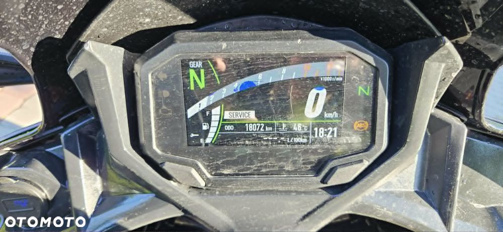 Kawasaki Ninja - 11