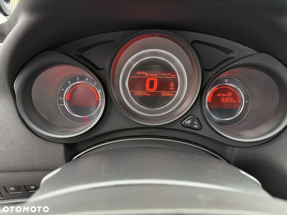 Citroën C4 1.6 HDi Attraction - 6