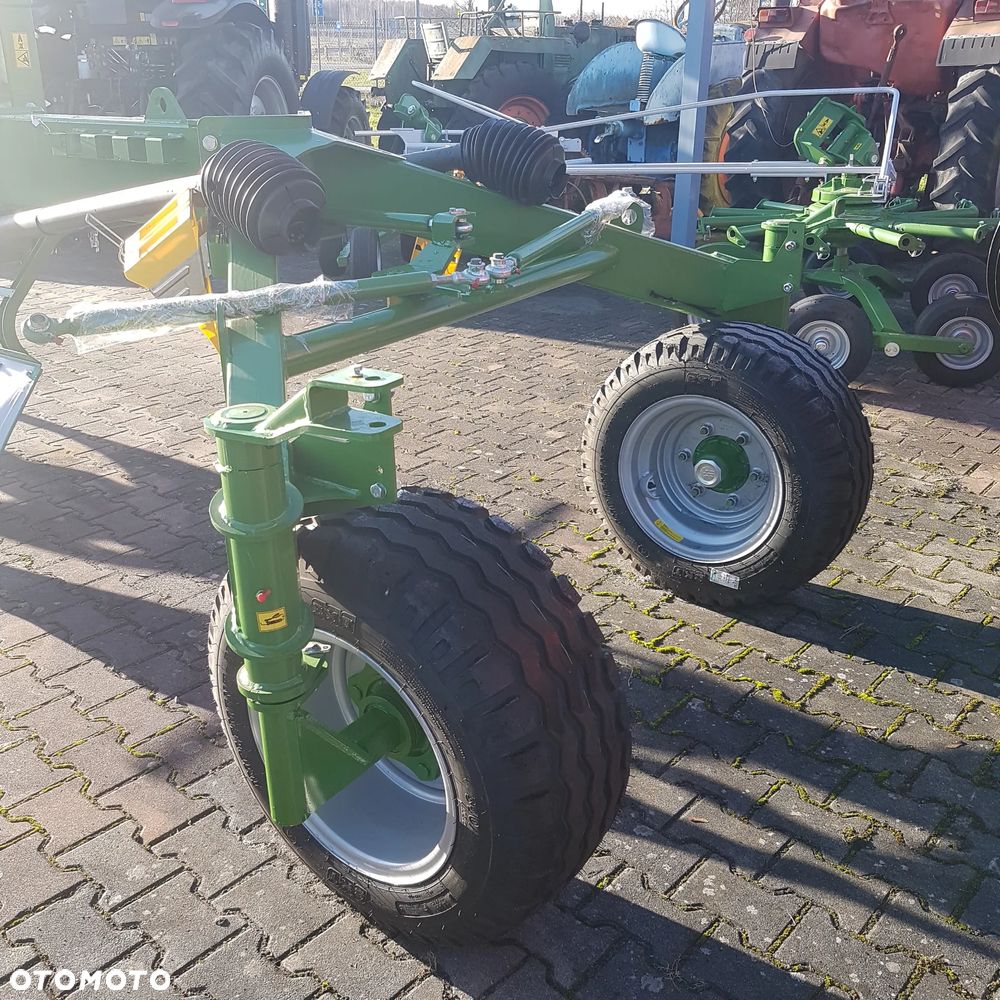 Pronar ZKP690 - 8