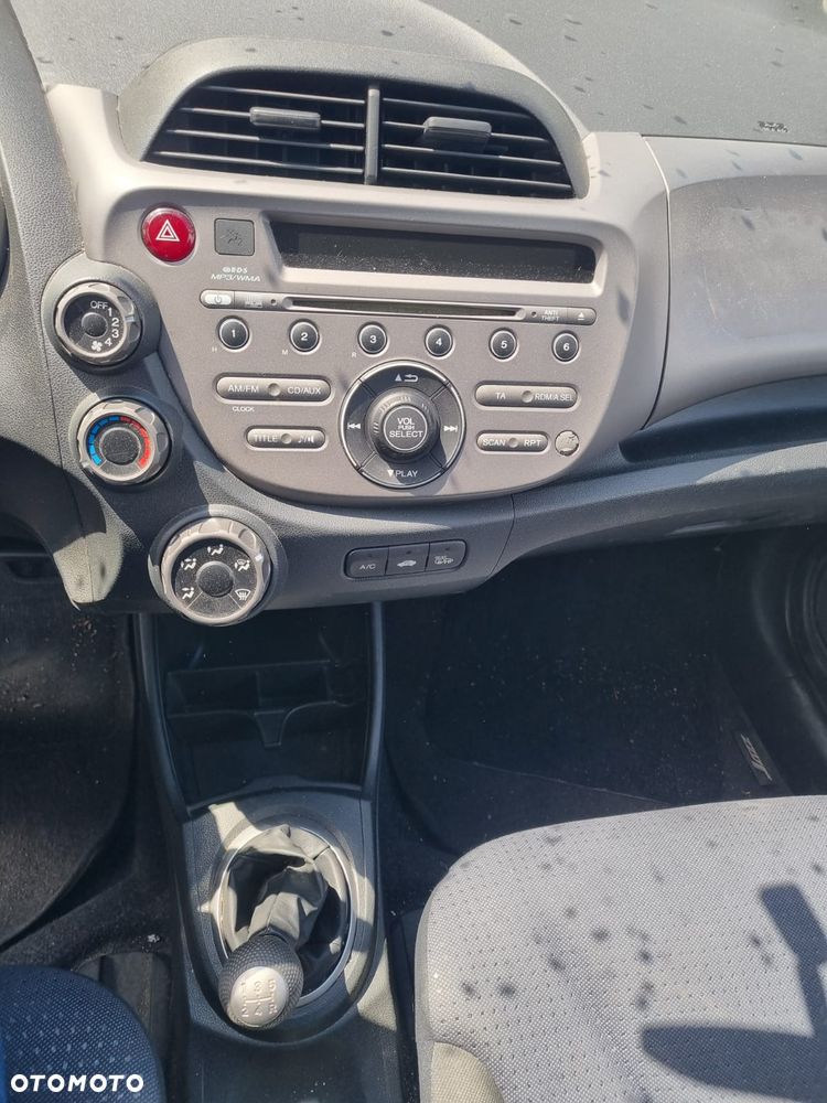 Honda Jazz 1.2 Base - 9