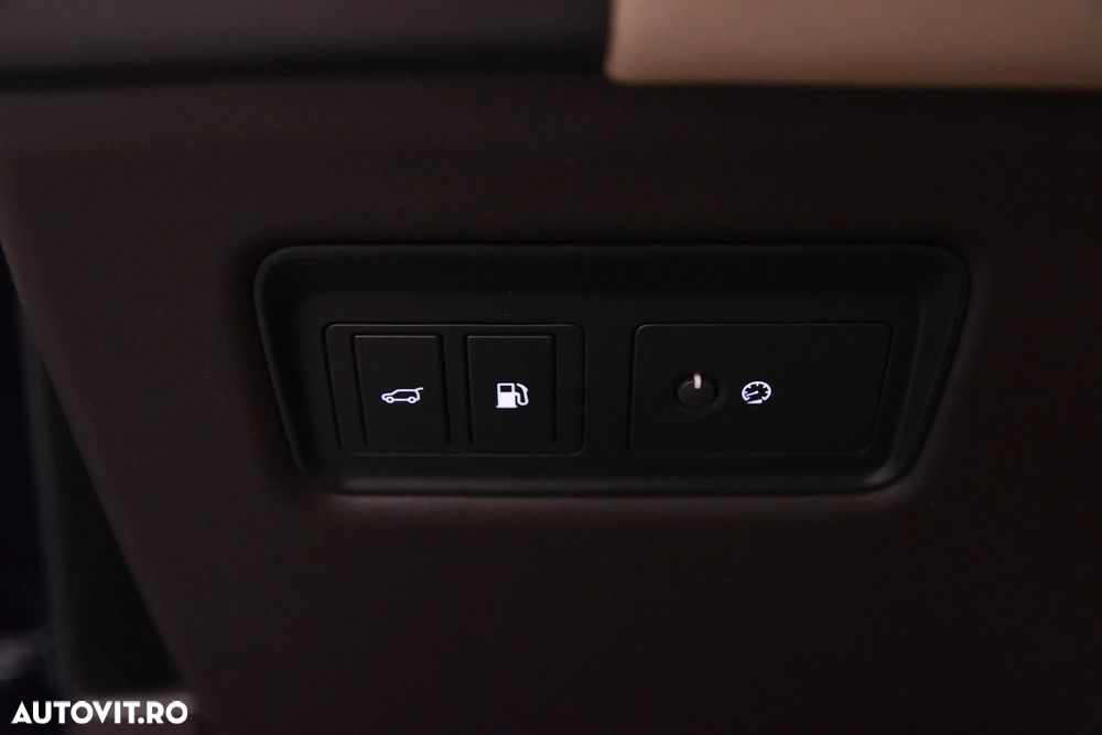 Land Rover Range Rover Sport - 16