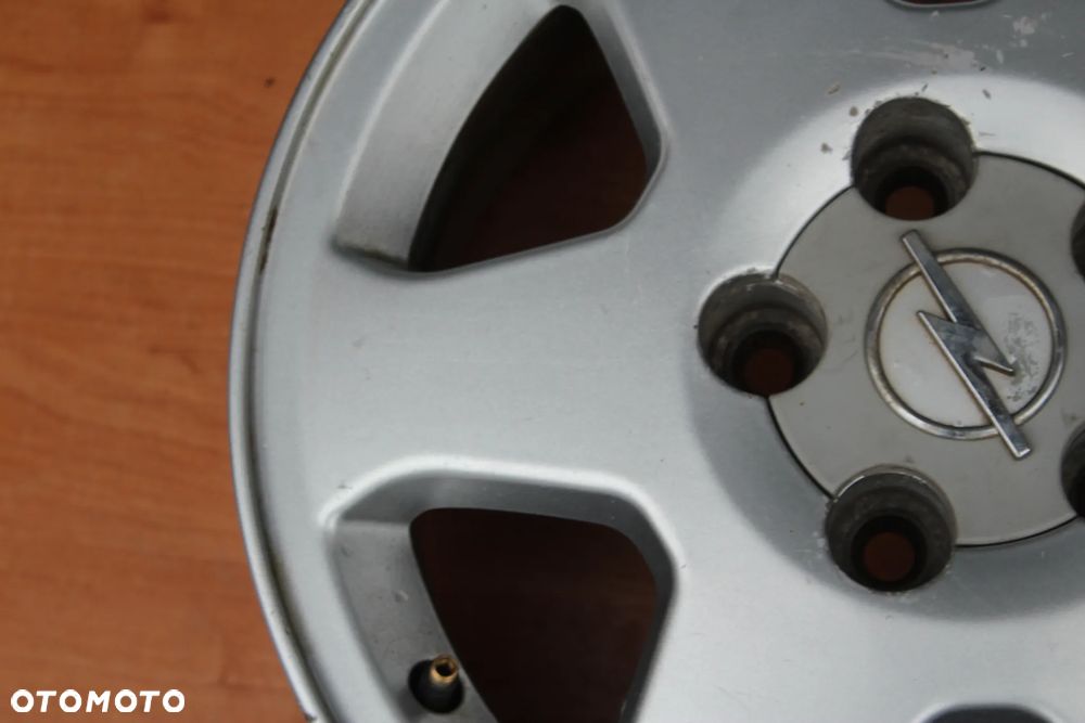 FELGA ALUMINIOWA OPEL ZAFIRA A B ASTRA H MERIVA B VECTRA C SIGNUM 15 CALI 5x110 ET43 SZTUKA - 4
