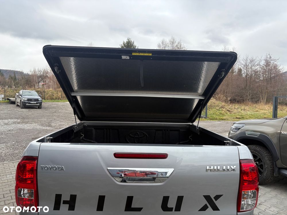 Toyota Hilux 4x4 Double Cab Autm Duty Comfort - 6