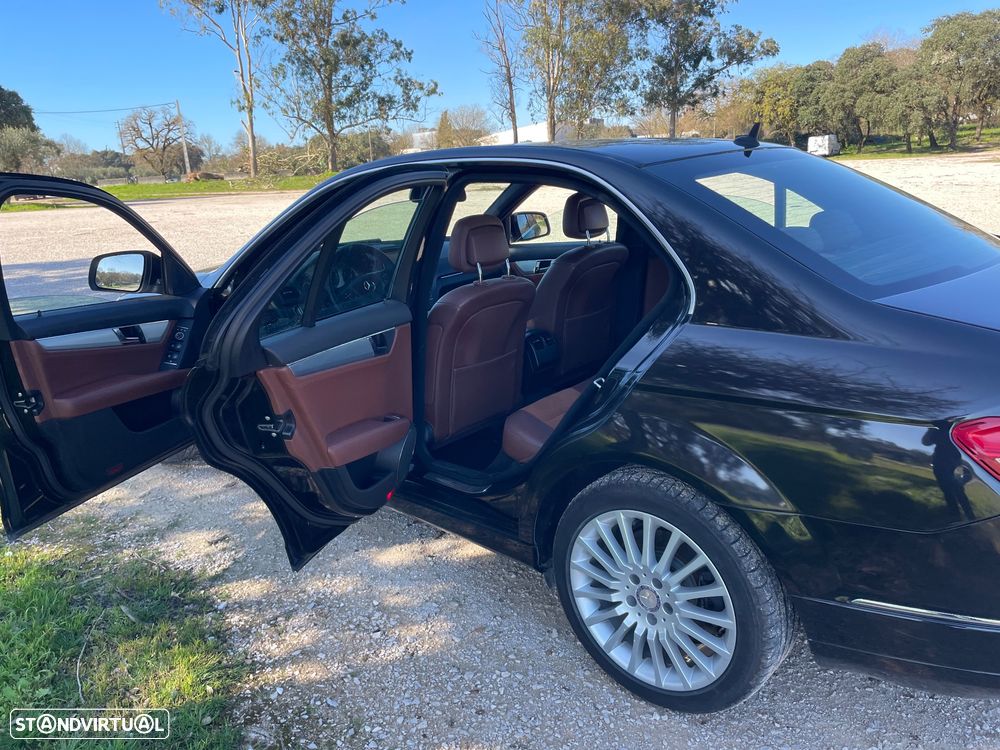 Mercedes-Benz C 320 CDi Avantgarde Auto. - 10