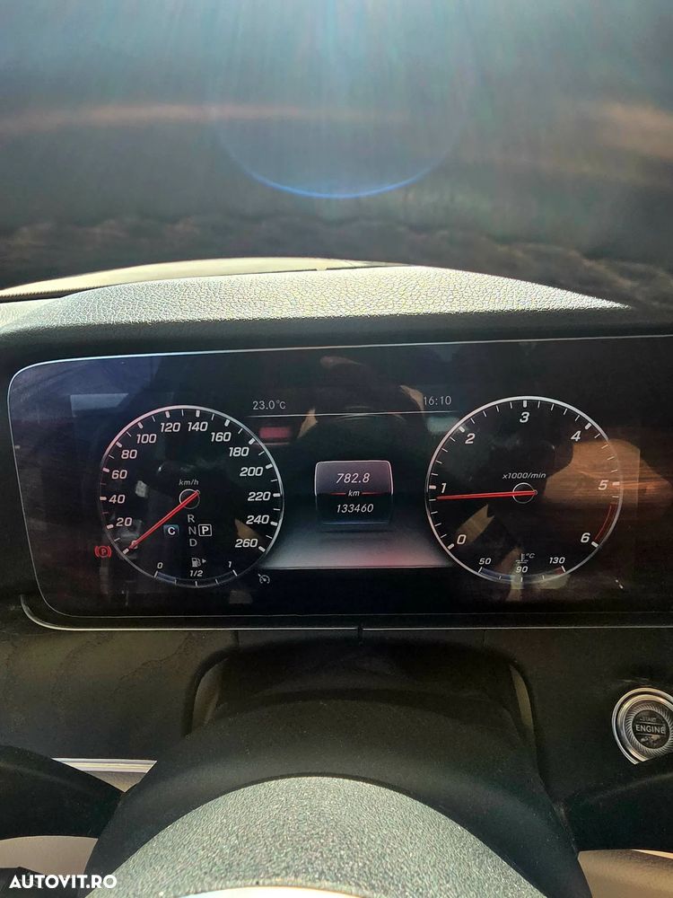 Mercedes-Benz E 220 d 4MATIC Aut. - 17