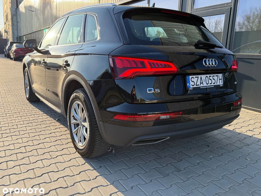 Audi Q5 35 TDI S tronic S line business - 25