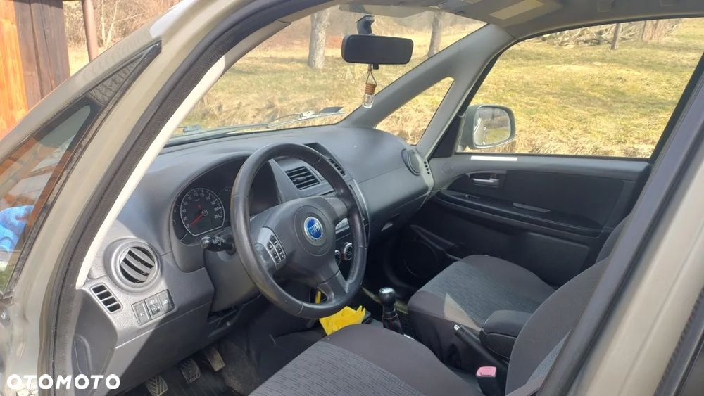 Fiat Sedici 1.6 16V 4x4 Dynamic - 2