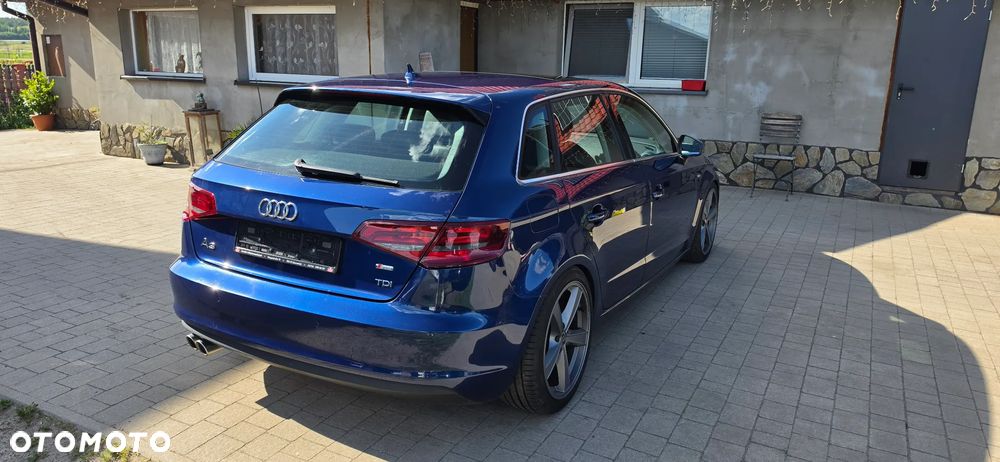 Audi A3 Sportback 2.0 TDI (clean diesel) S line Sportpaket - 4
