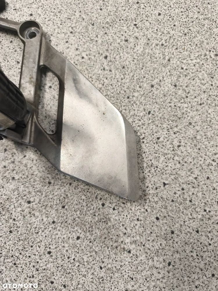 Set lewy przód, podnóżek kierowcy Honda CBR 600 CBR600 F3 - 3