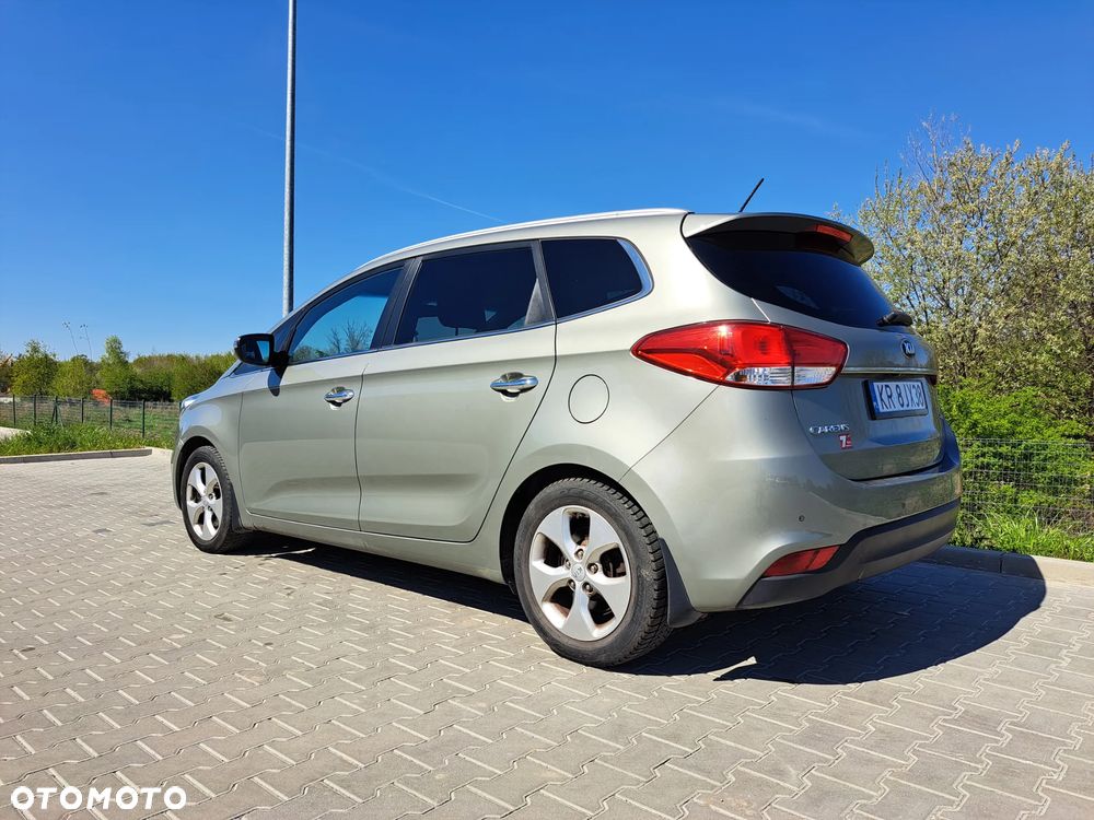 Kia Carens 1.7 CRDi L - 3