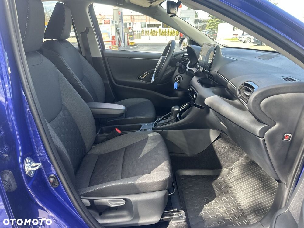 Toyota Yaris Hybrid 1.5 Style - 9