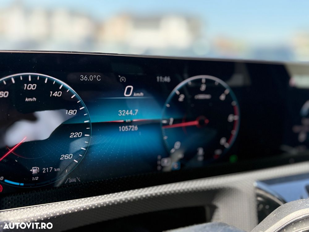 Mercedes-Benz A 180 d Sedan 8G-DCT AMG Line - 15