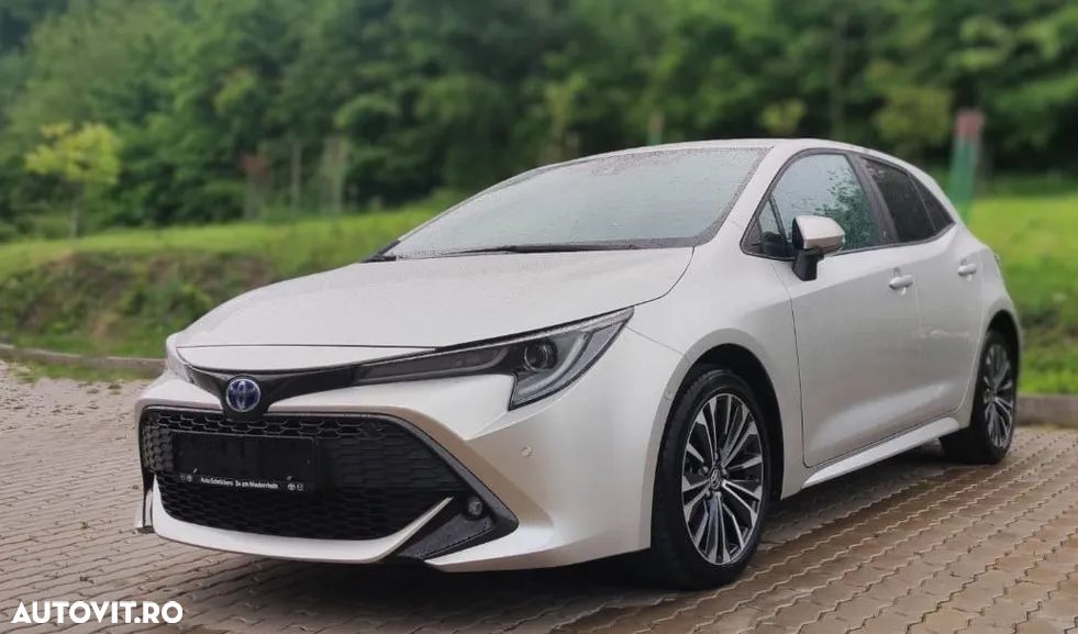 Toyota Corolla - 1