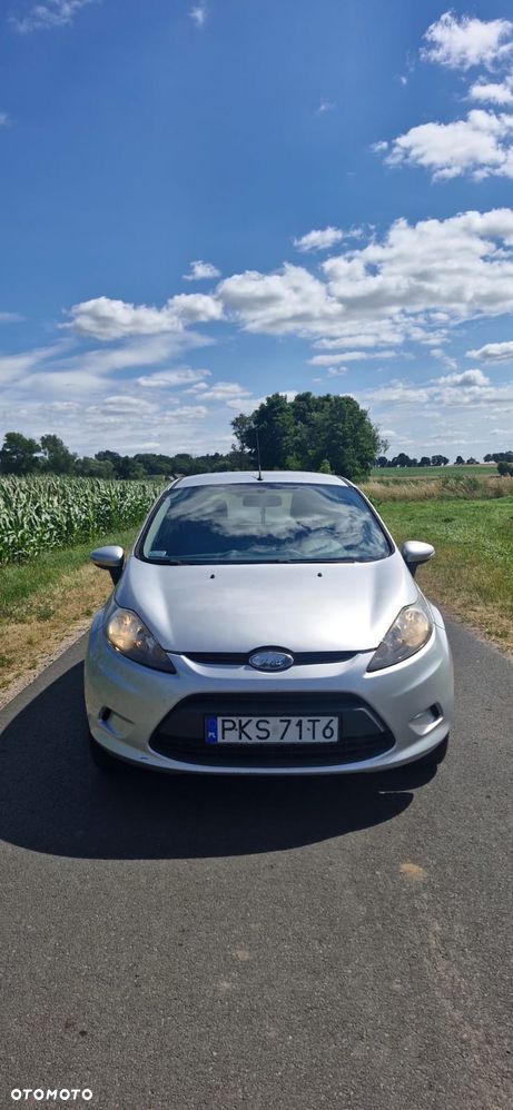 Ford Fiesta 1.25 Ambiente - 1