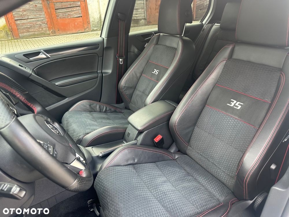 Volkswagen Golf 2.0 GTI Edition 35 - 24