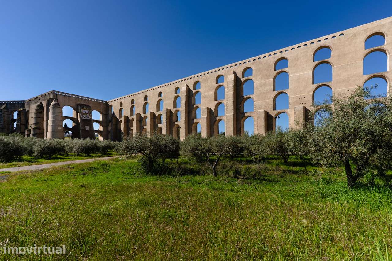 Moradia T4 em Elvas - Compre o Seu Sossego Neste Monte - Grande imagem: 2/50