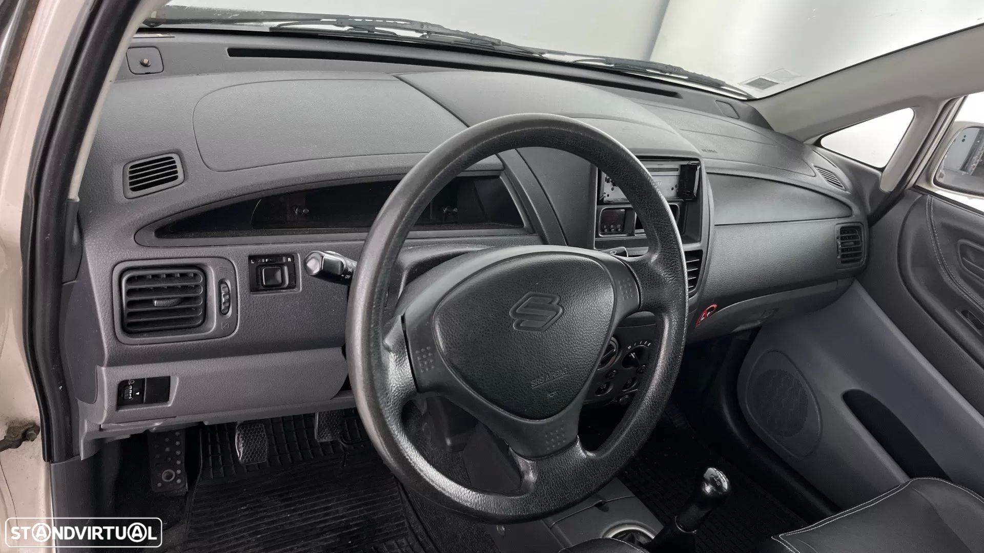 Suzuki Liana 1.3 GL Exclusive - 13