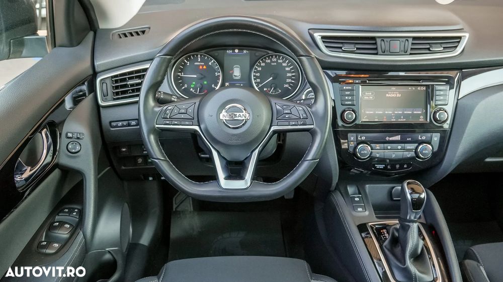 Nissan Qashqai 1.5 DCI DCT N-CONNECTA - 12