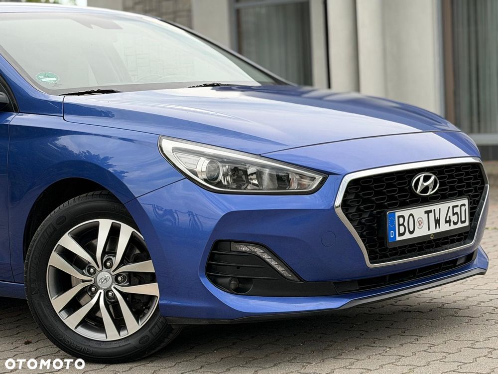 Hyundai i30 1.0 T-GDI YES!+ - 10