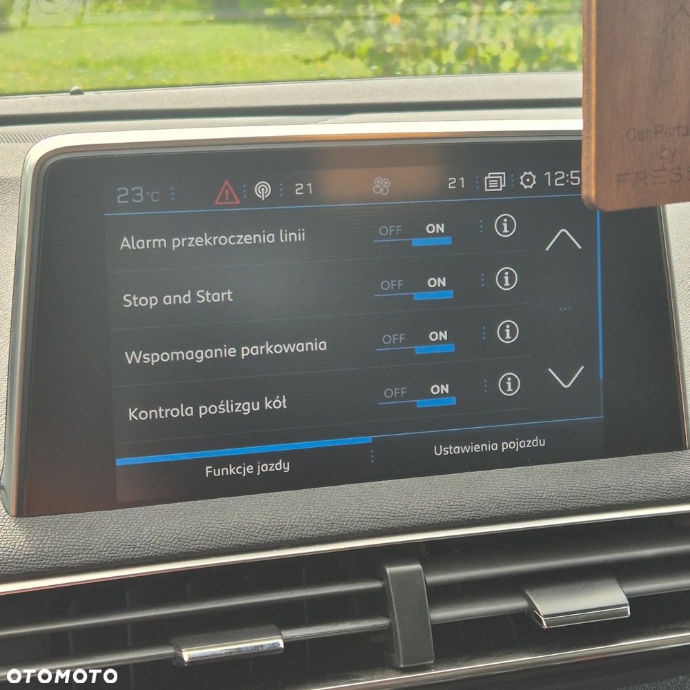 Peugeot 3008 1.2 PureTech Allure S&S - 16