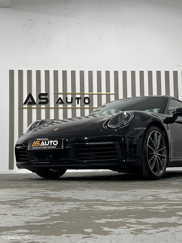 Porsche 911 Série F - 9