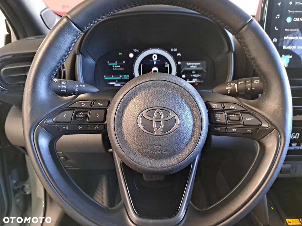 Toyota Yaris Cross - 33