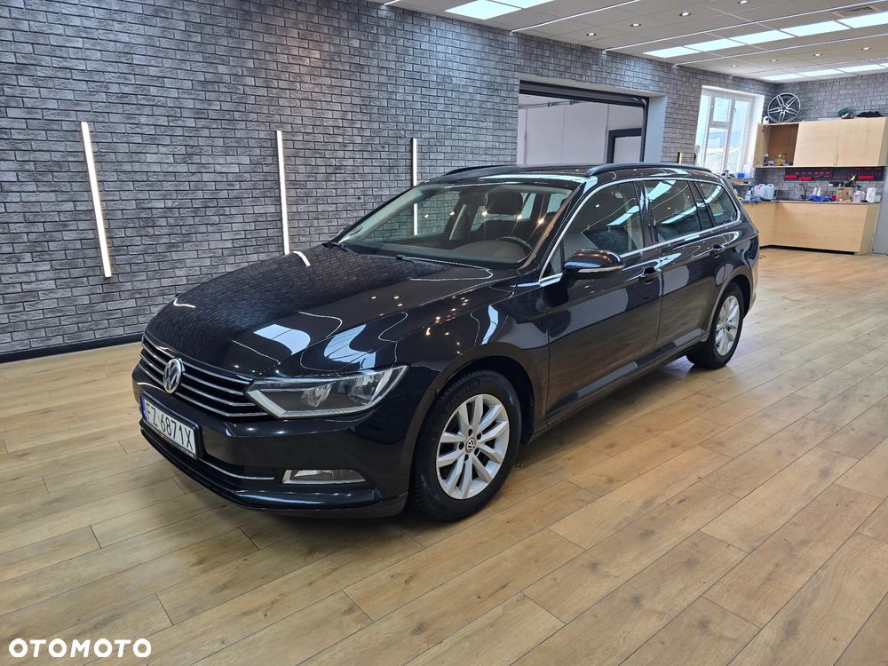 Volkswagen Passat 1.8 TSI BMT Comfortline - 22