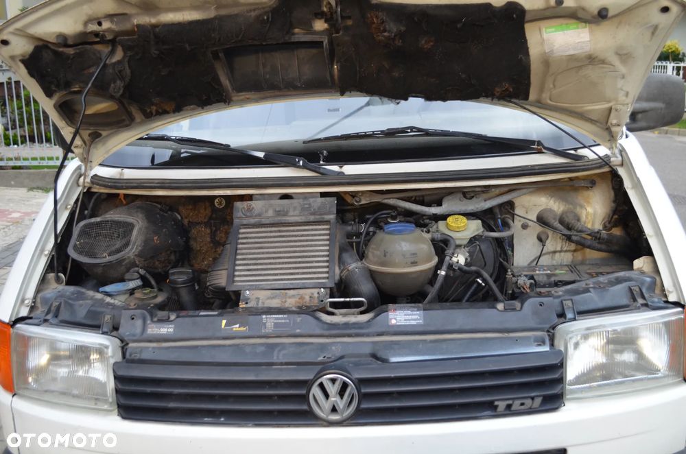 Volkswagen Transporter - 17