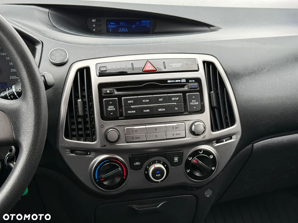 Hyundai i20 1.25 Classic + - 19