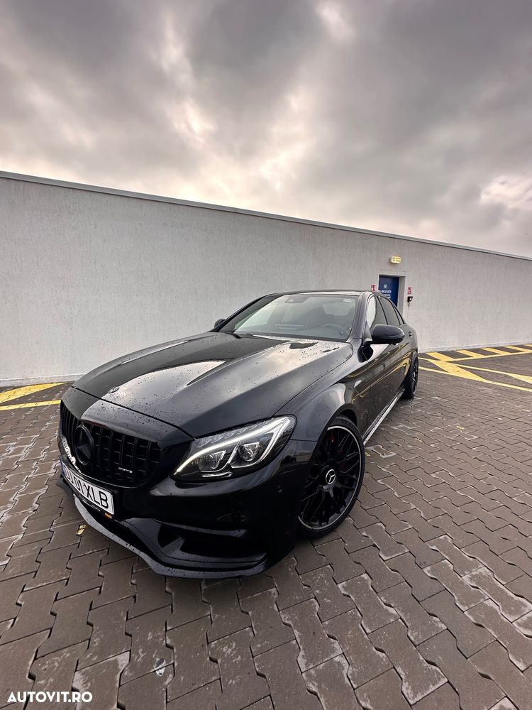 Mercedes-Benz C 63 S AMG - 16