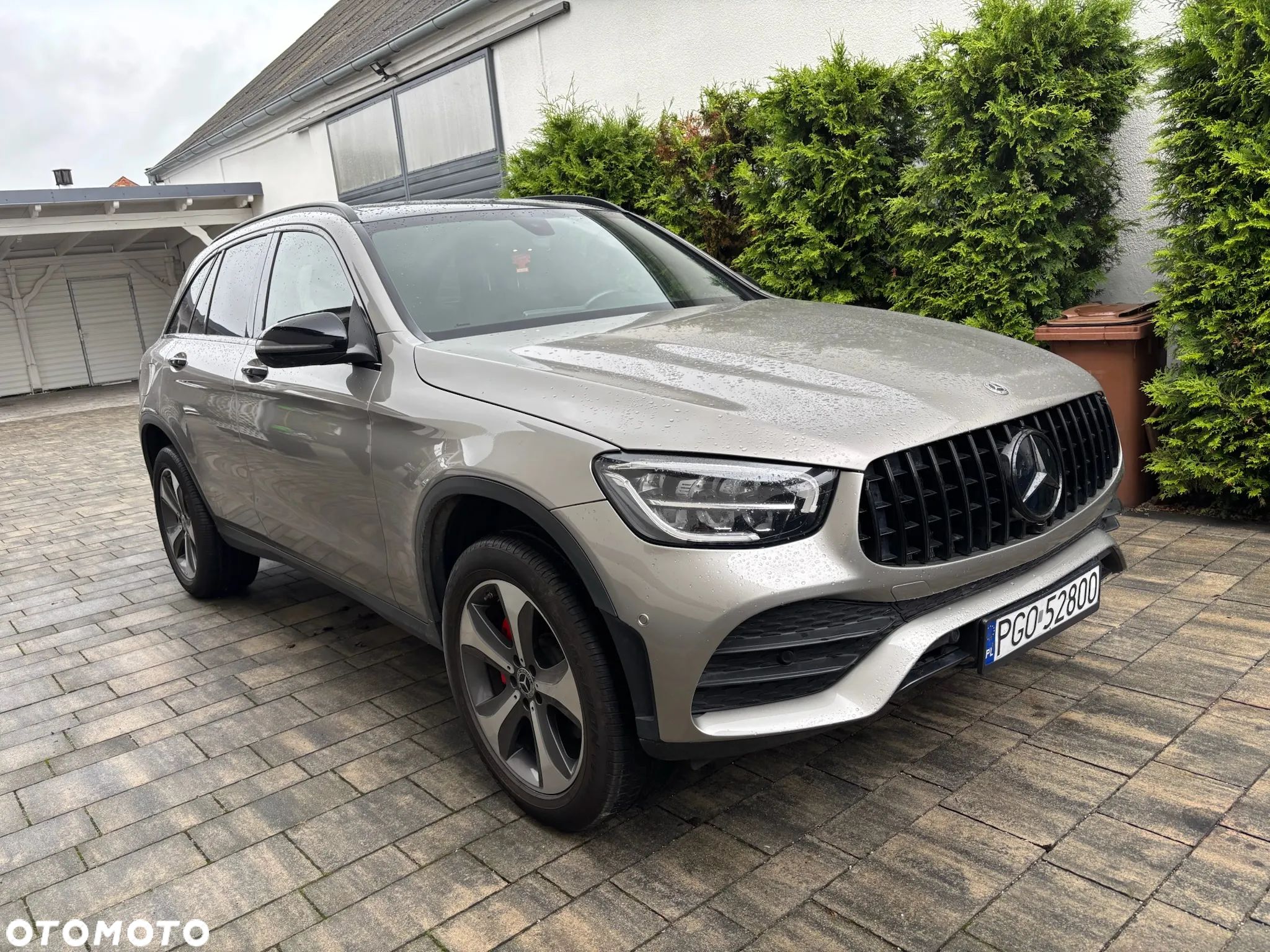 Mercedes-Benz GLC 300 4Matic 9G-TRONIC AMG Line - 1