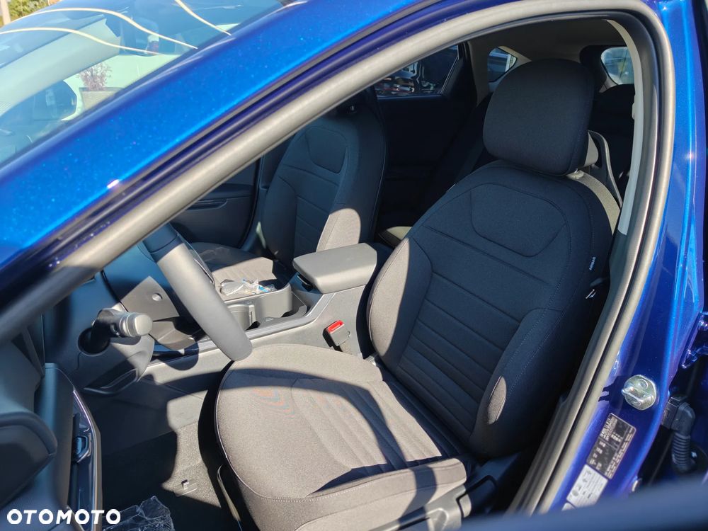 Kia K4 - 21