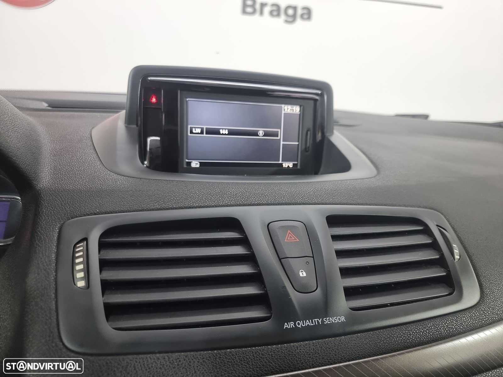 Renault Mégane Sport Tourer dCi 110 FAP Paris Business - 16