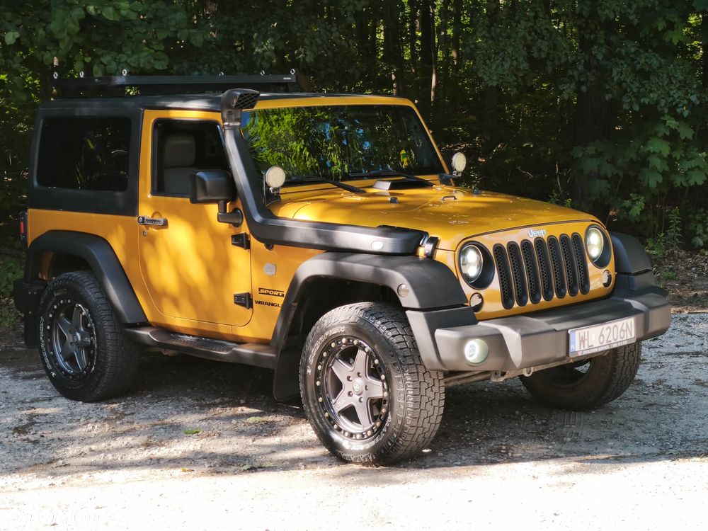 Jeep Wrangler - 2