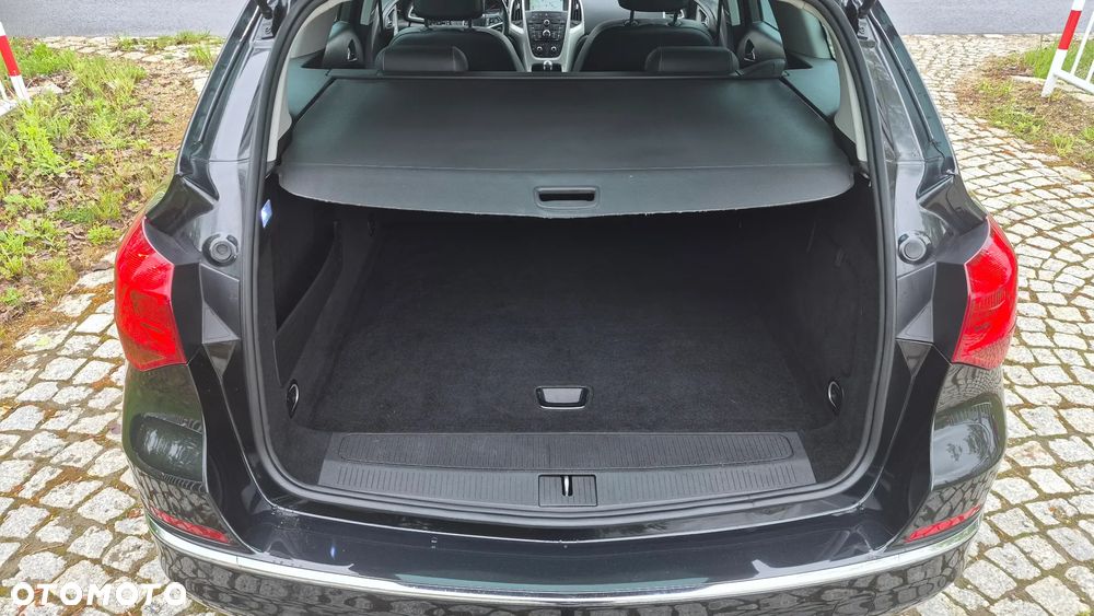 Opel Astra 1.4 T Cosmo - 16