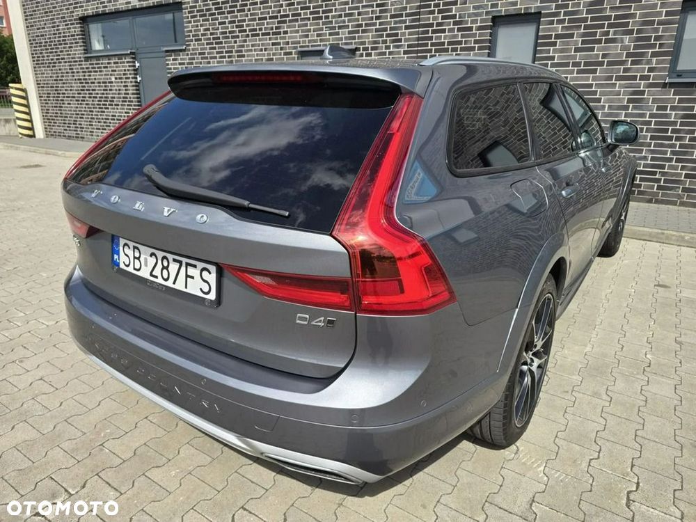 Volvo V90 Cross Country D4 AWD - 15
