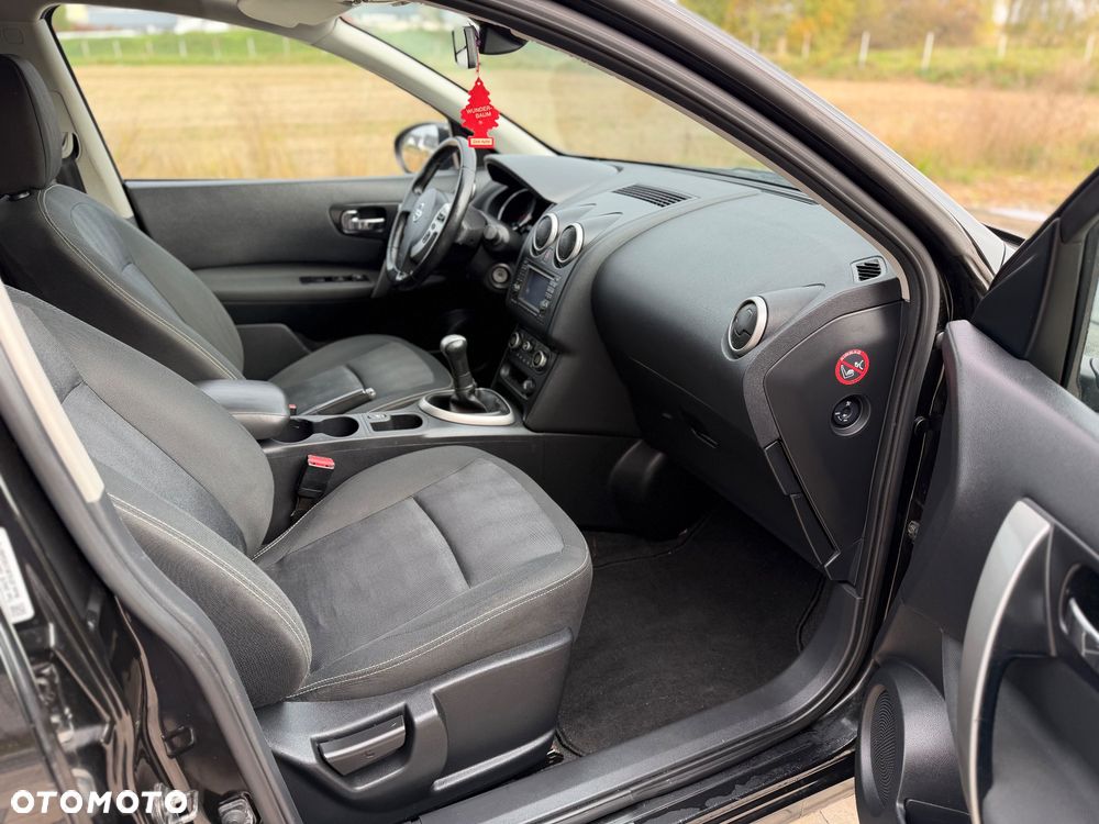 Nissan Qashqai 1.6 Tekna S/S - 11