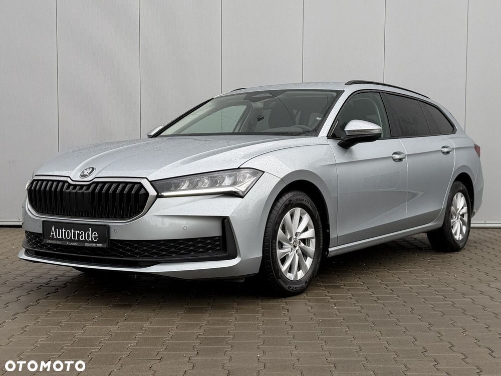 Skoda Superb 2.0 TDI SCR Essence DSG - 2