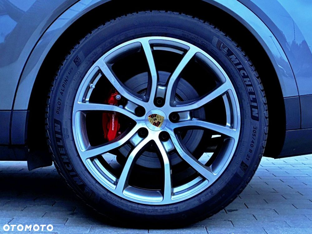 Porsche Cayenne 2024