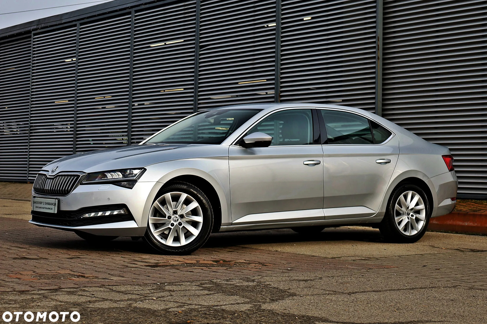 Skoda Superb 2.0 TDI SCR Ambition - 6