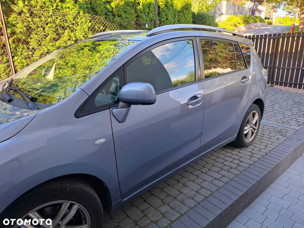Toyota Verso - 5