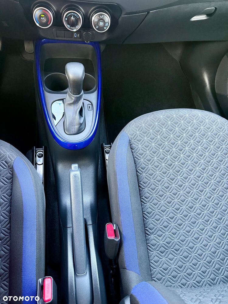 Toyota Aygo X x-shift x-clusive Style Selection - 13